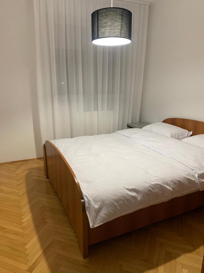 Apartman Geneva Bijeljina Exterior photo